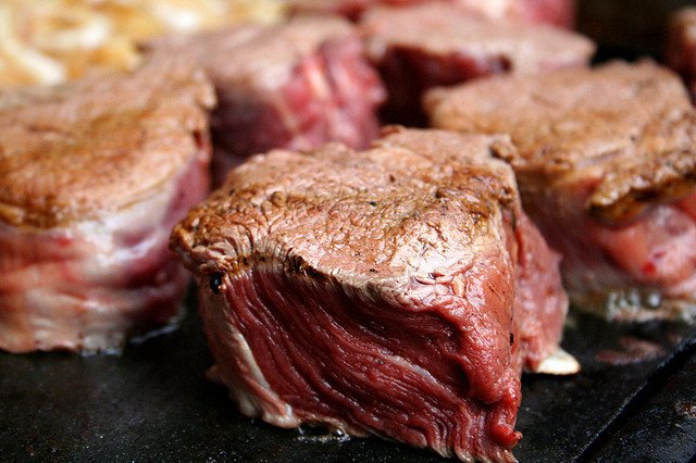 Perfekte Eiweiß- und Fettquelle: Bio-Rindfleisch