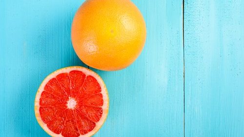 Frische Grapefruit enthalten viele Sekundärstoffe (Phytamine)